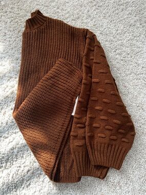 Classic Girl Chunky Knit Turtleneck Sweater - Camel US size 8-10 years